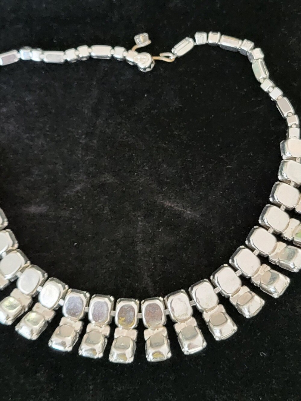 Vintage Weiss Silvertone Rhinestones  Statement Necklace and Tassel Earrings Set - Picture 4 of 8